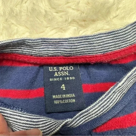 U.S. Polo Association T-Shirt Stripes V-Neck Blue &  Red Size 4T - Picture 2 of 16